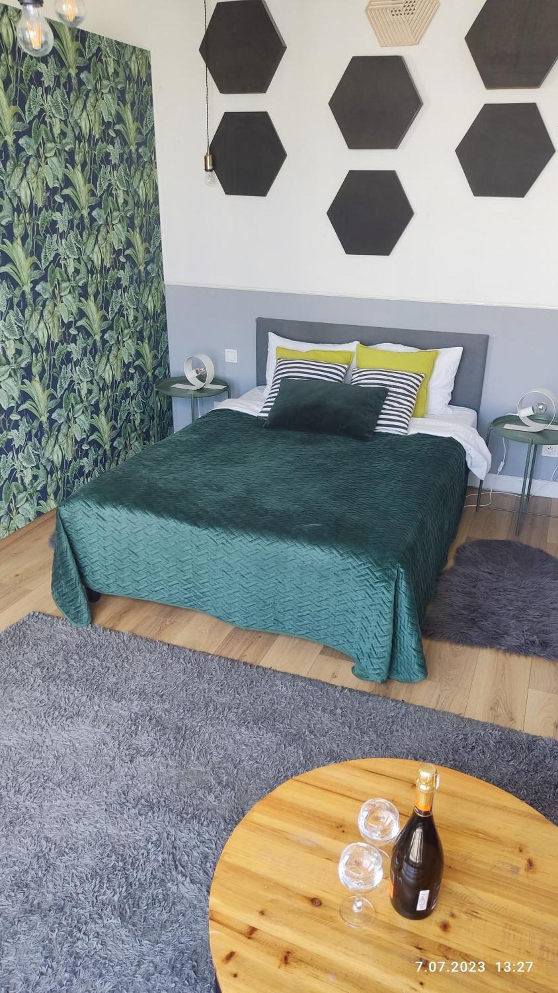 Be My Guest - Jerozolimskie Studio - Super Centrum Metro Wi-Fi Breakfast Warsawa Bagian luar foto
